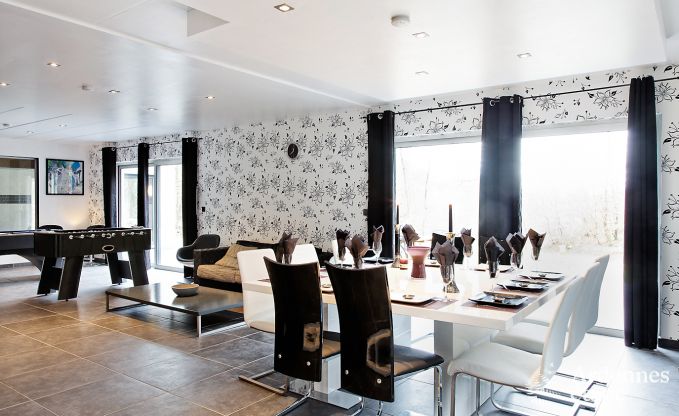 Villa de Luxe  Durbuy pour 9 personnes en Ardenne