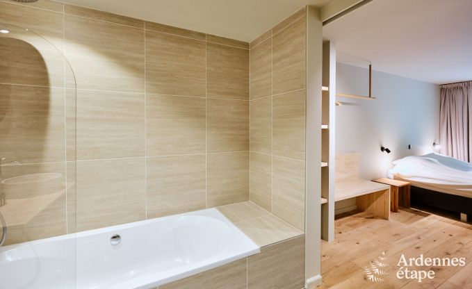 Chalet spacieux pour 8 personnes avec sauna dans les bois autour de Durbuy