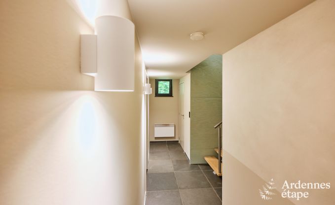 Chalet spacieux pour 8 personnes avec sauna dans les bois autour de Durbuy