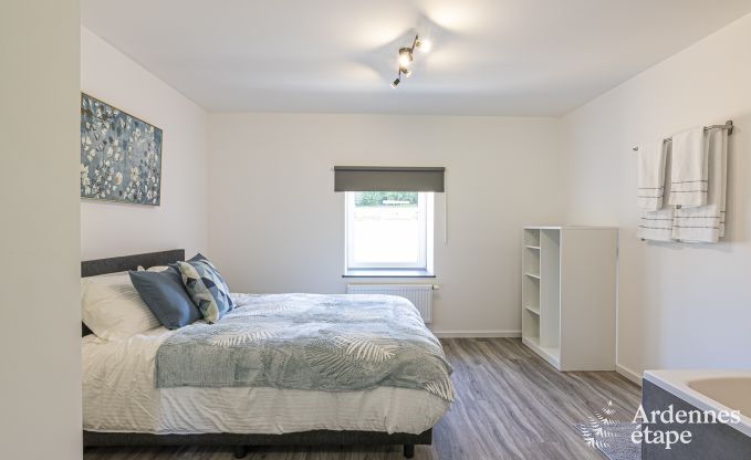 Maison de vacances  Durbuy pour 14 personnes avec 5 chambres, 4 salles de bain et jardin priv