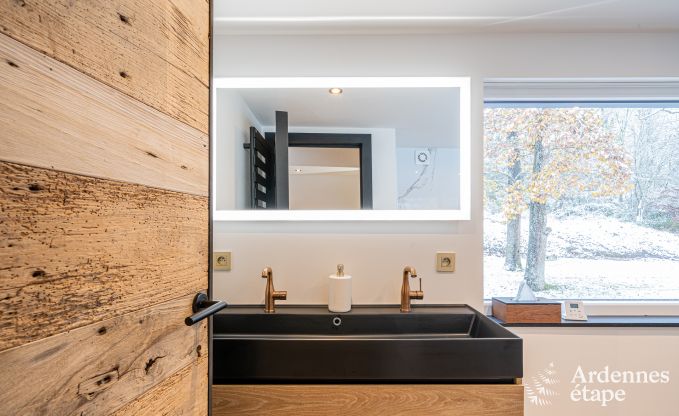 Villa de luxe  Durbuy : profitez du bien-tre, de l'art et de la nature pour 8 personnes