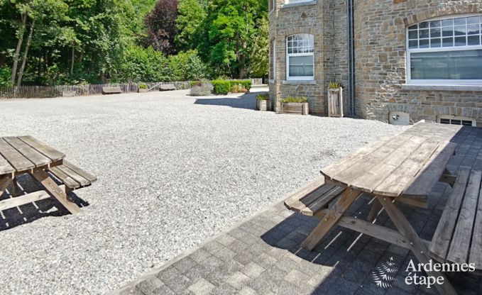 Villa de luxe  Durbuy : hbergement pour 15 personnes avec piscine, spa et nature en Ardenne