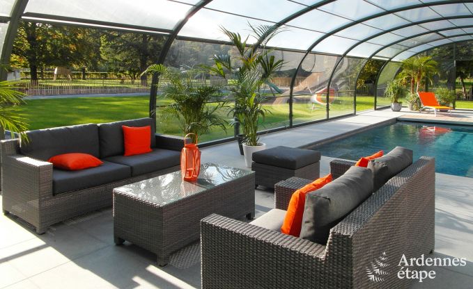 Villa de luxe  Durbuy : hbergement pour 15 personnes avec piscine, spa et nature en Ardenne