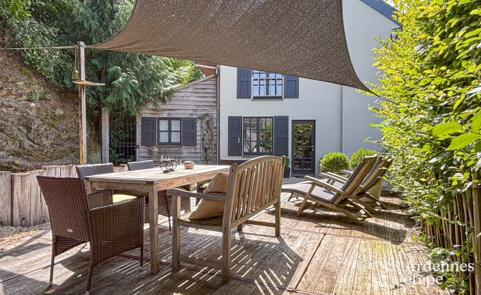 Charmante maison de vacances pour 6 personnes  reze avec 3 chambres, terrasse prive et poele  pellets prs de la tranquille rivire Aisne