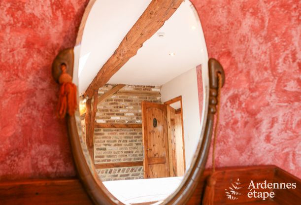 Maison spacieuse 12 personnes  Ereze, 6 chambres, sauna, jacuzzi, salle de jeux, Ardenne