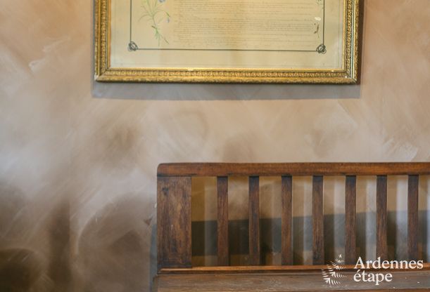 Maison spacieuse 12 personnes  Ereze, 6 chambres, sauna, jacuzzi, salle de jeux, Ardenne