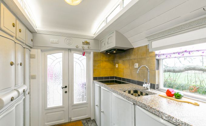 G�te insolite � Erezee pour 2/3 personnes en Ardenne