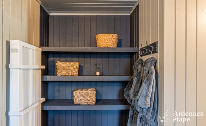 Charmante maison de vacances pour 6 personnes  reze avec 3 chambres, terrasse prive et poele  pellets prs de la tranquille rivire Aisne