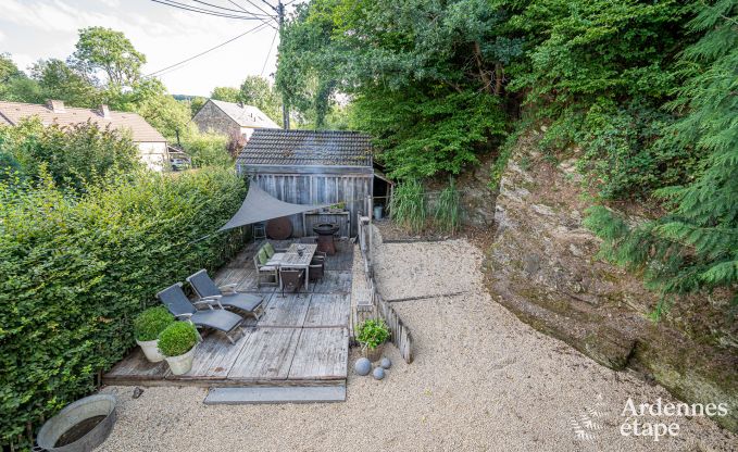 Charmante maison de vacances pour 6 personnes  reze avec 3 chambres, terrasse prive et poele  pellets prs de la tranquille rivire Aisne