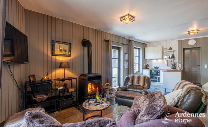 Charmante maison de vacances pour 6 personnes  reze avec 3 chambres, terrasse prive et poele  pellets prs de la tranquille rivire Aisne