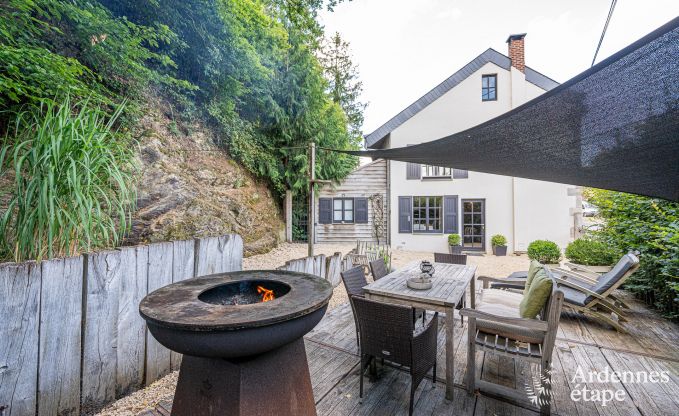 Charmante maison de vacances pour 6 personnes  reze avec 3 chambres, terrasse prive et poele  pellets prs de la tranquille rivire Aisne