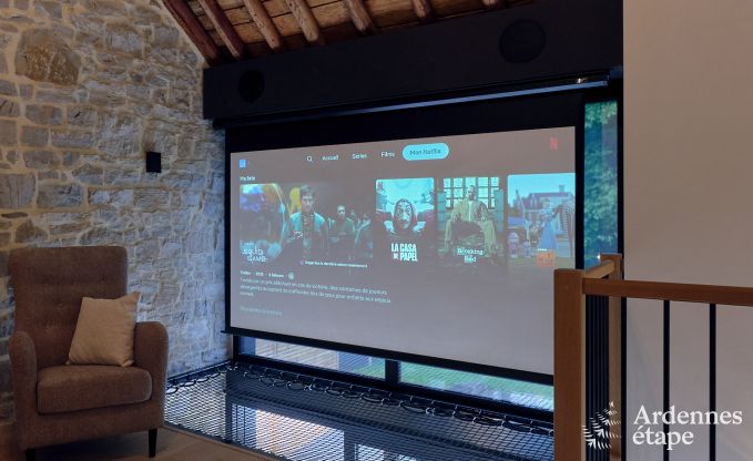 Maison de vacances  Ereze pour 4 personnes avec jardin priv, terrasse et cinma priv