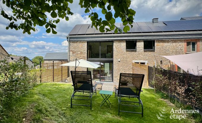 Maison de vacances  Ereze pour 4 personnes avec jardin priv, terrasse et cinma priv