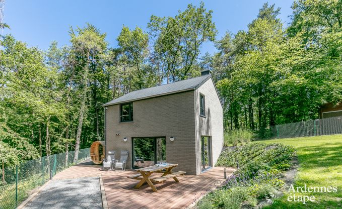 Maison de vacances ind�pendante � �rez�e pour 4 personnes avec jardin priv�, sauna ext�rieur et �quipements de jeu