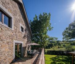Maison de vacances avec jacuzzi couvert à Erezée pour 16 personnes en Ardenne