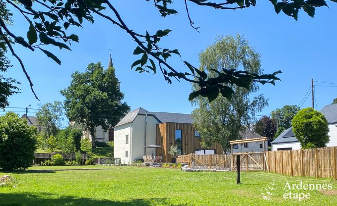Charmante maison de vacances pour 10 à Fauvillers en Ardenne