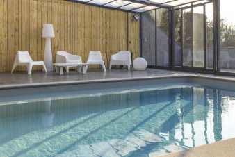 Maison de luxe pour 14 personnes avec piscine et sauna à Ferrières