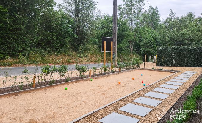 Villa haut de gamme � Ferri�res Ardenne, 15 personnes, 7 chambres, spa, piscine chauff�e, jardin priv�, �quipements adapt�s