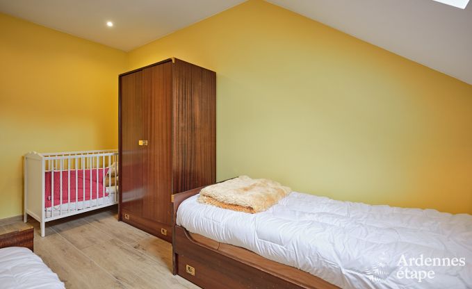 Moderne maison de vacances avec 5 chambres � Ferri�res, Ardenne