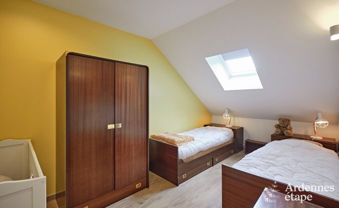 Moderne maison de vacances avec 5 chambres � Ferri�res, Ardenne