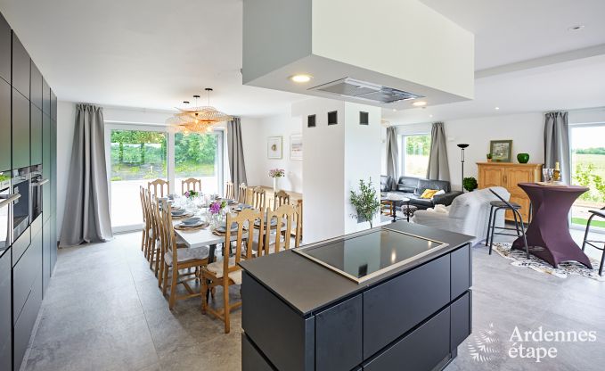 Moderne maison de vacances avec 5 chambres � Ferri�res, Ardenne