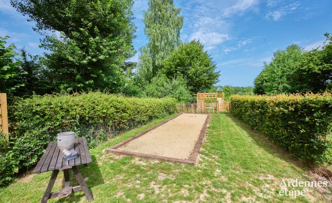 Charmante maison de vacances pour 8 personnes  Florenville avec 4 chambres et wellness, au bord de la Semois