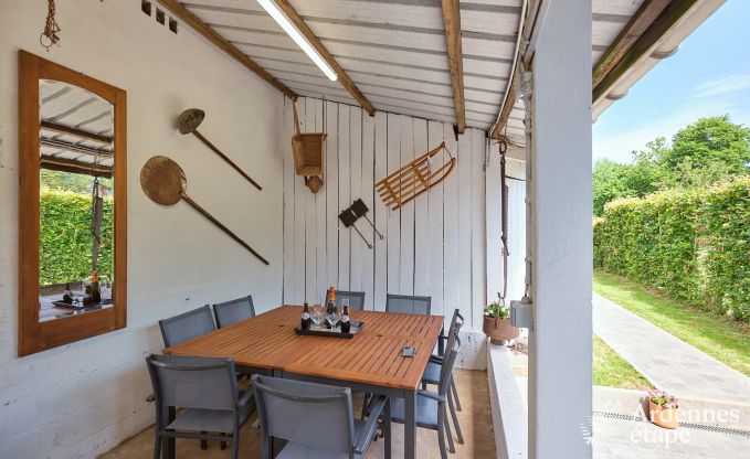 Charmante maison de vacances pour 8 personnes  Florenville avec 4 chambres et wellness, au bord de la Semois