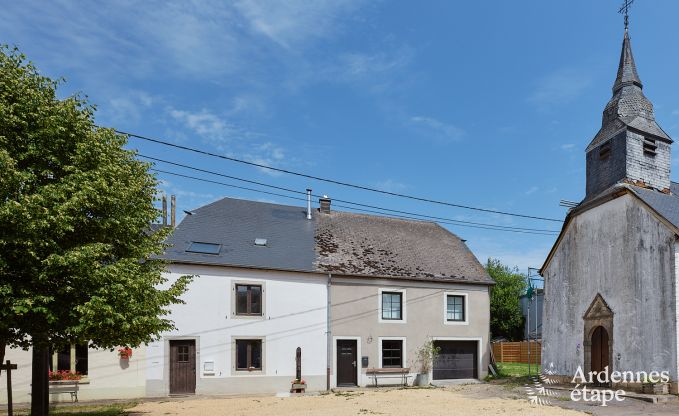 Charmante maison de vacances pour 8 personnes  Florenville avec 4 chambres et wellness, au bord de la Semois