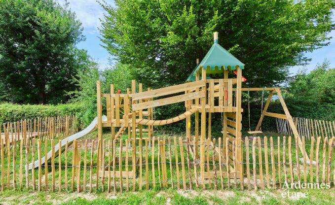 Charmante maison de vacances pour 8 personnes  Florenville avec 4 chambres et wellness, au bord de la Semois