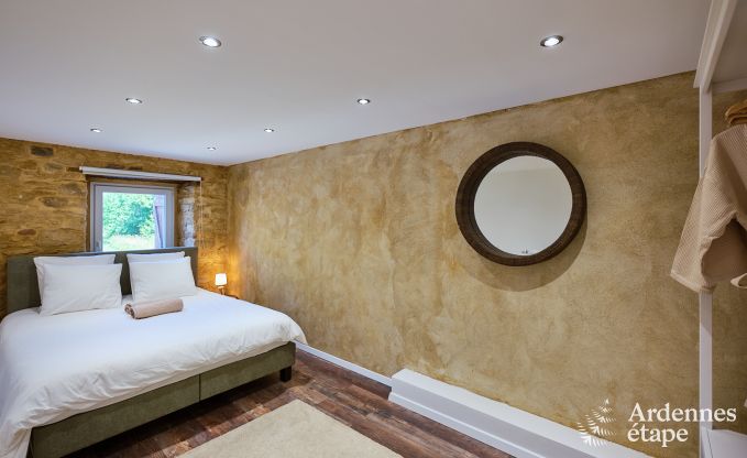 Charmante maison de vacances pour 8 personnes  Florenville avec 4 chambres et wellness, au bord de la Semois