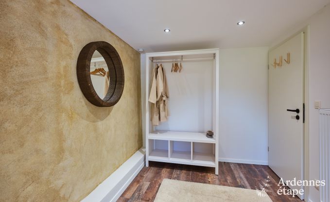 Charmante maison de vacances pour 8 personnes  Florenville avec 4 chambres et wellness, au bord de la Semois