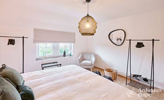 Grande maison de vacances confortable pour 10 personnes  Voeren avec piscine prive, jacuzzi et jardin