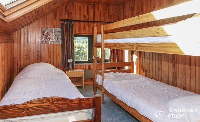 Jolie maison de vacances pour 9 personnes au cœur de la nature de Francorchamps