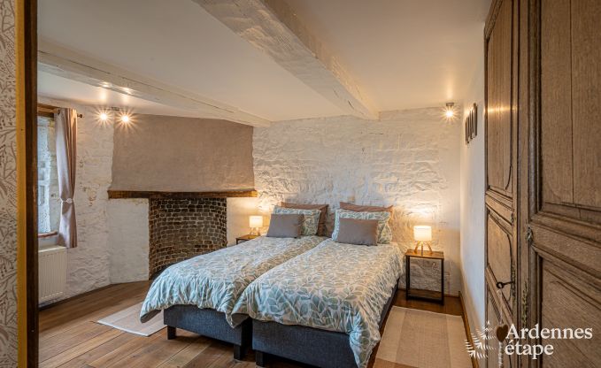 Charmante fermette  Froidchapelle avec 2 chambres et jardin priv