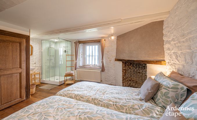 Charmante fermette  Froidchapelle avec 2 chambres et jardin priv