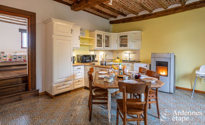 Fermette authentique avec 3 chambres et jardin privé dans un parc naturel entre Sambre et Meuse