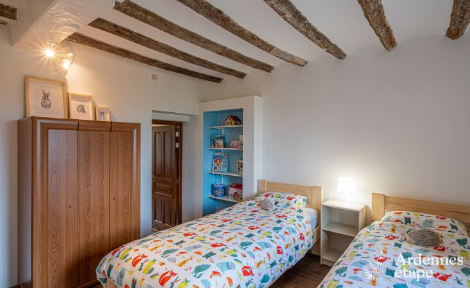 Fermette authentique avec 3 chambres et jardin privé dans un parc naturel entre Sambre et Meuse