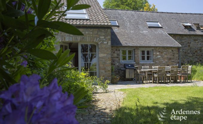 Villa de Luxe  Gesves pour 13/14 personnes en Ardenne