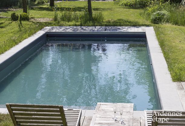 Joli gîte de vacances avec sauna et piscine extérieure à louer à Gesves