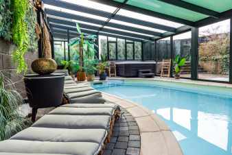 Sjour luxueux pour 2  Hamois avec piscine, bien-tre et grande terrasse