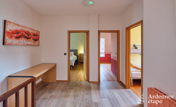 Grande maison de vacances en deux btiments  Han-sur-Lesse pour 13 personnes avec piscine intrieure