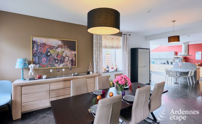 Grande maison de vacances en deux btiments  Han-sur-Lesse pour 13 personnes avec piscine intrieure