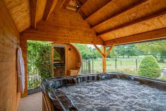 Maison de vacances romantique avec sauna extrieur  Han-sur-Lesse