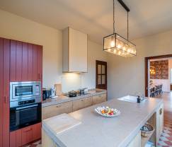 Manoir luxueux pour 12 personnes sur la Meuse à Hastière avec jardin privé et 4 salles de bains