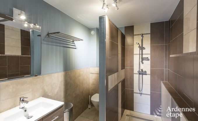 Maison de vacances � Herbeumont pour 15 personnes en Ardenne