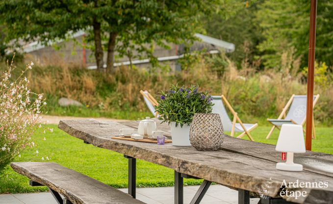 Maison de vacances � H�ron pour 12 personnes en Ardenne