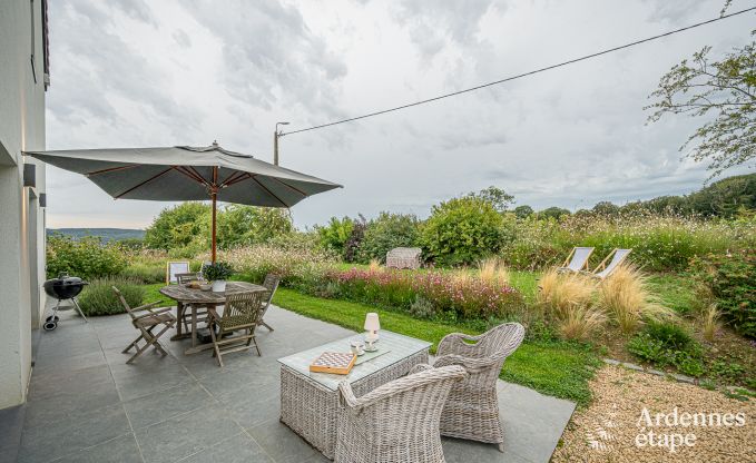 Maison de vacances � H�ron pour 12 personnes en Ardenne