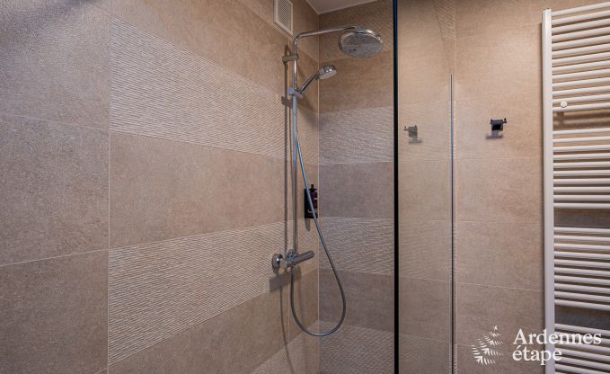 Maison de vacances � H�ron pour 12 personnes en Ardenne