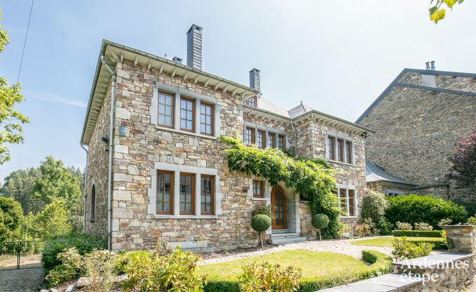 Villa de Luxe  Houffalize pour 24 personnes en Ardenne