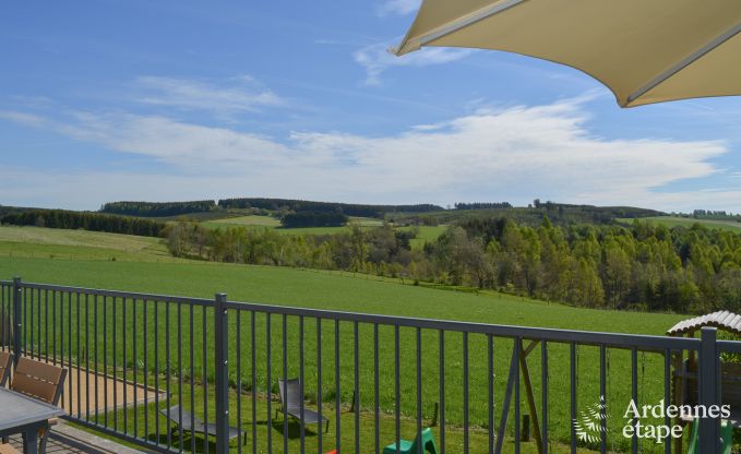 villa de luxe  Houffalize : hbergement pour 18 personnes avec piscine, sauna et jardin priv en Ardenne